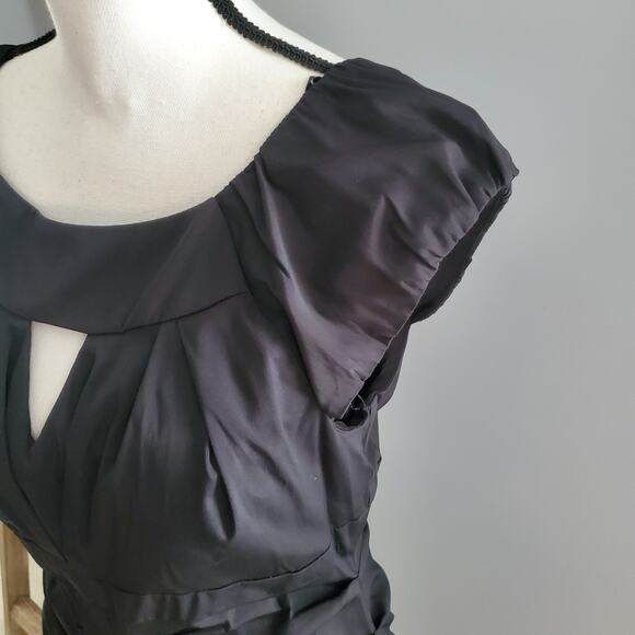 Xscape By Joanna Chen Black Sleeveless Ruched Midi Dress Size 14 - Picture 7 of 9